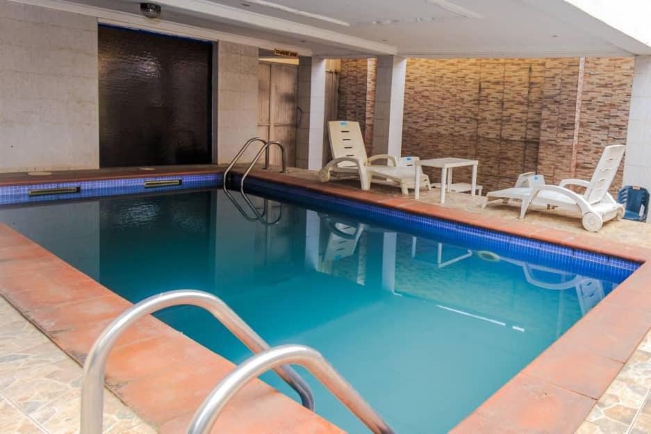 Ben Auto Hotel Lagos Zewnętrze zdjęcie