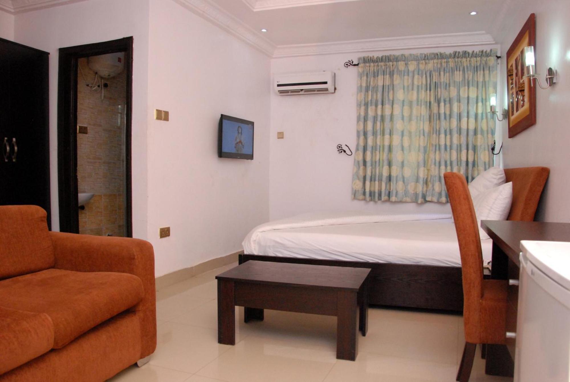 Ben Auto Hotel Lagos Zewnętrze zdjęcie