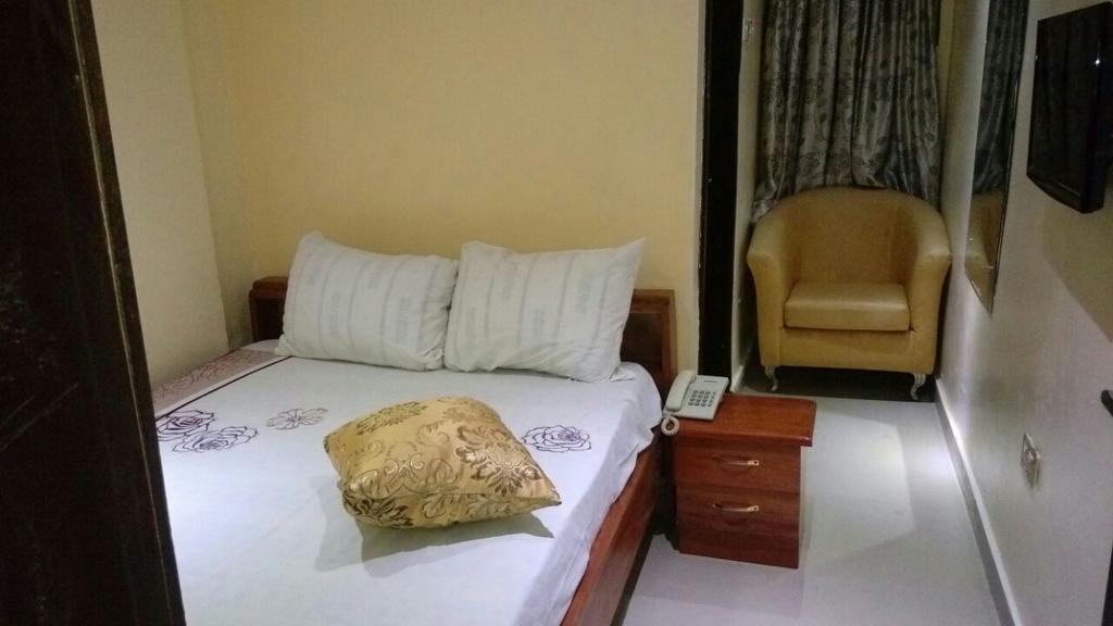 Ben Auto Hotel Lagos Zewnętrze zdjęcie