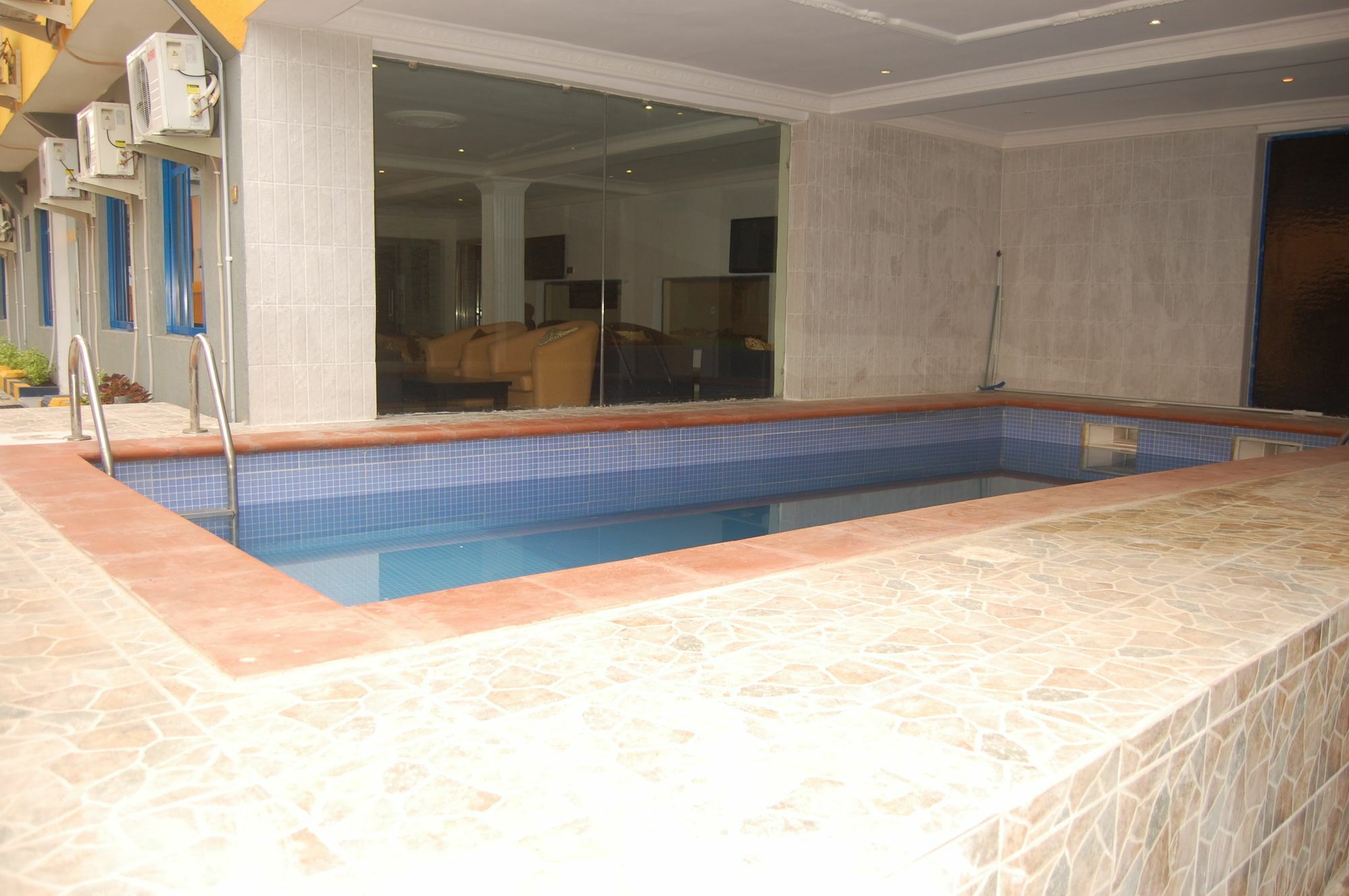 Ben Auto Hotel Lagos Zewnętrze zdjęcie