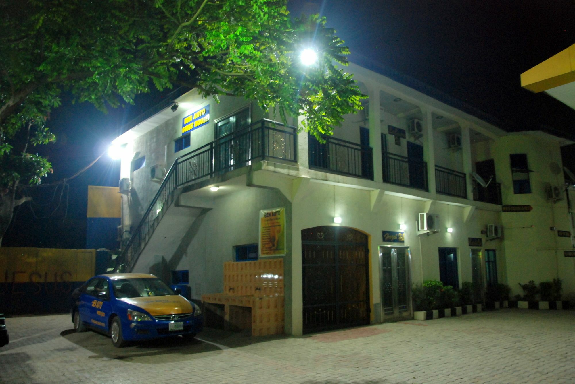 Ben Auto Hotel Lagos Zewnętrze zdjęcie